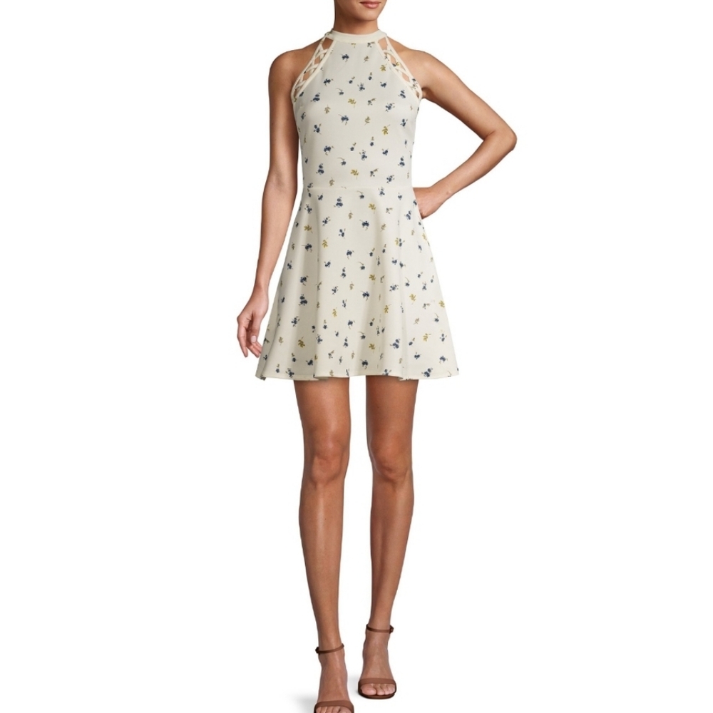 New No Boundaries Floral Spring Dress, Juniors Halter Neck Dress, Pattern dress
